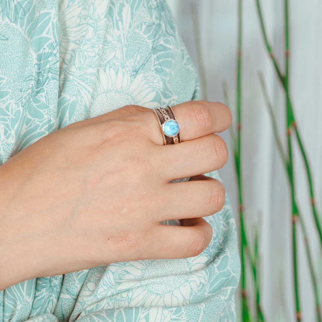 Larimar Waves Fidget Ring