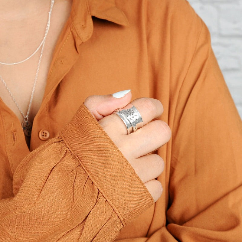 Sterling Silver Spinner Dandelion Band Ring